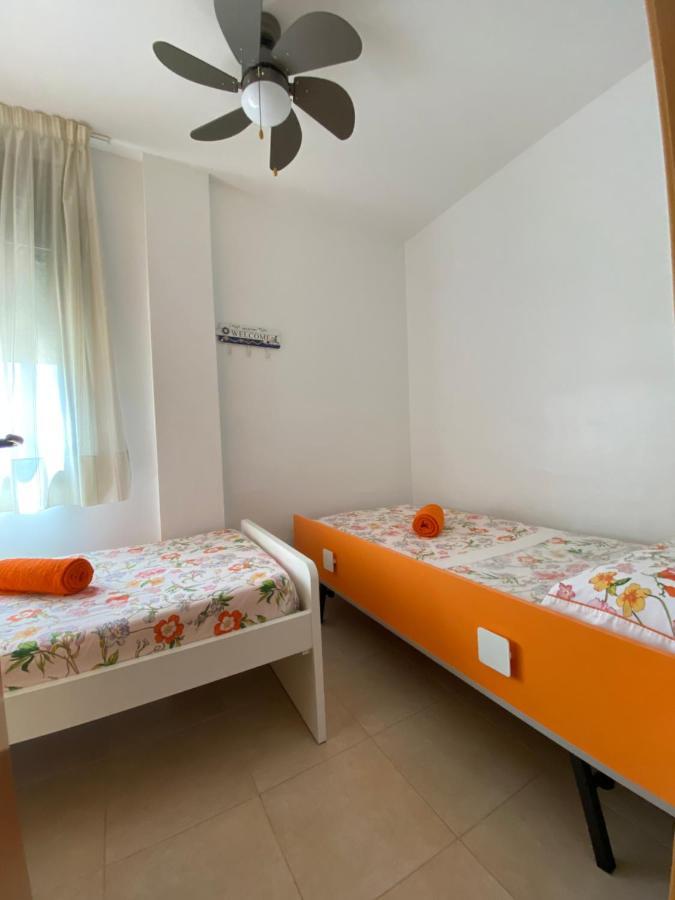 Apartament Joan Apartment Л'Ампола Екстериор снимка