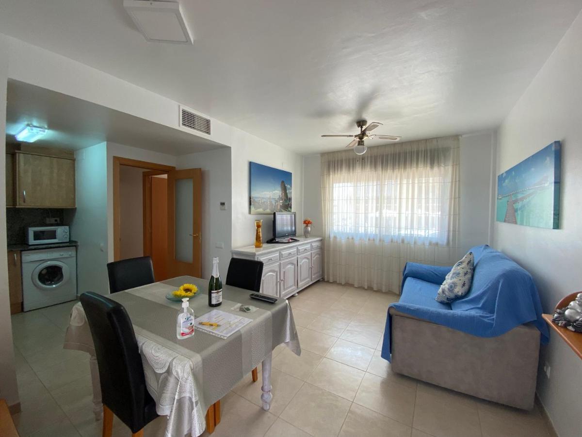 Apartament Joan Apartment Л'Ампола Екстериор снимка