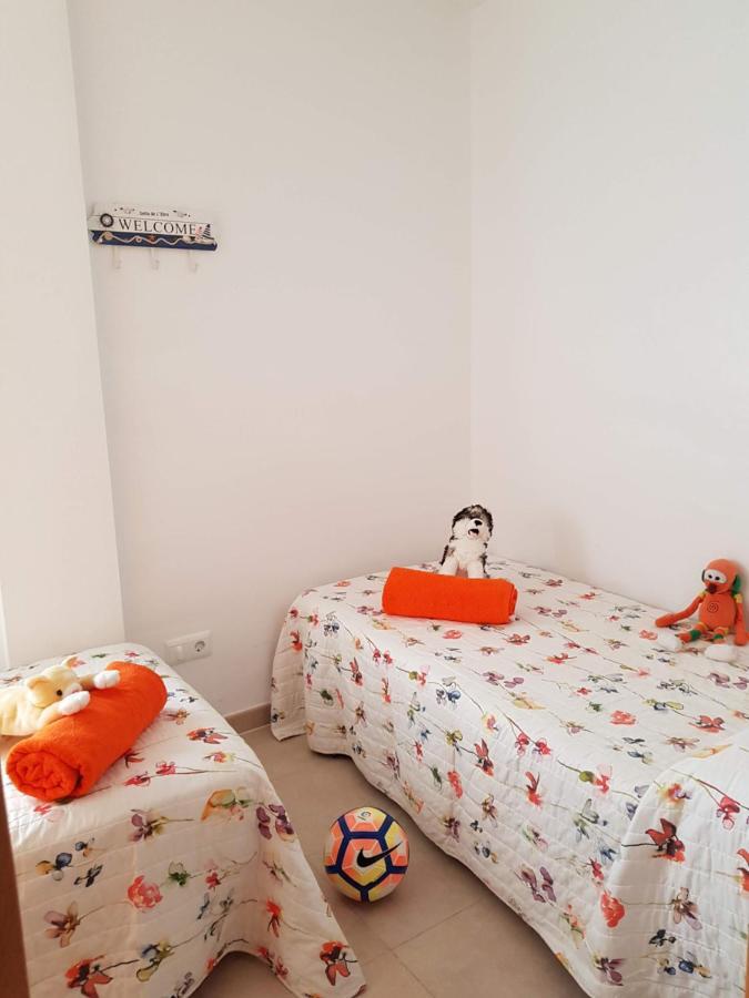 Apartament Joan Apartment Л'Ампола Екстериор снимка