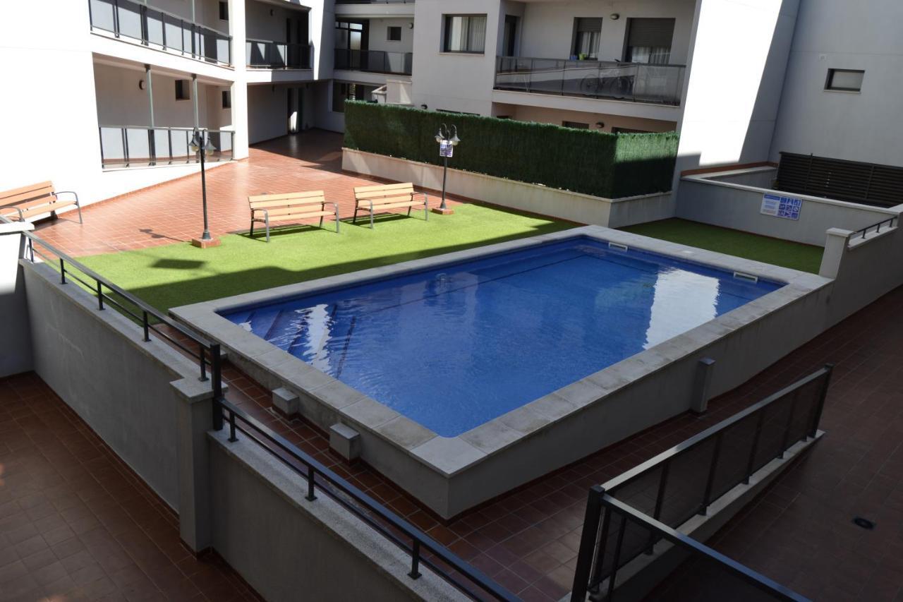Apartament Joan Apartment Л'Ампола Екстериор снимка